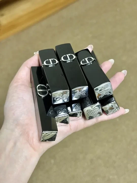 新年开运红口红清单！通勤约会全拿捏