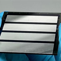 钙钛矿电池稳定性破局！新方案实现1100小时长效运行