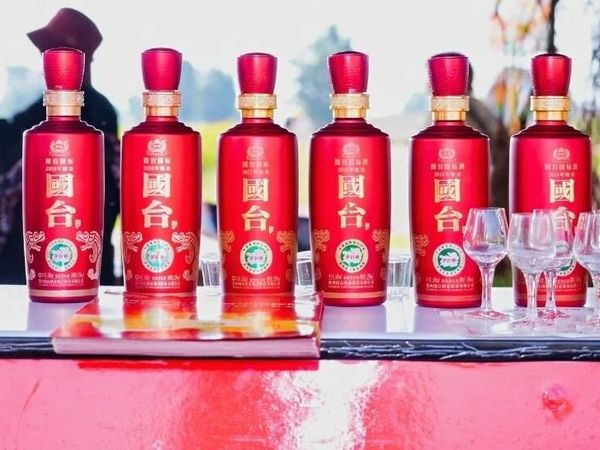 云南弥勒汽车拉力赛x国台酒：共鉴酒香里的通达美生活