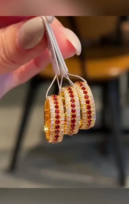 925银莫桑石戒指梦露满钻戒指气质小众百搭红色个性时尚#随时随地标记一下#在抖音入手的好东西#无限回购的宝藏单品#戒指#宝藏饰品