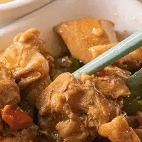 年赚4亿、门店破1600家！老乡鸡正式赴港上市｜中式快餐第一股要来了