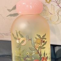 VA博物馆这款石榴香氛，文艺女生直接沦陷