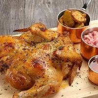 山姆烤鸡：实惠与风味兼备