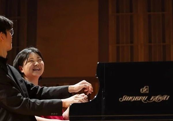 第十三届帕德雷夫斯基国际钢琴比赛：冠军与第五名选手均选用Shigeru Kawai SK-EX 大型音乐会三角钢琴