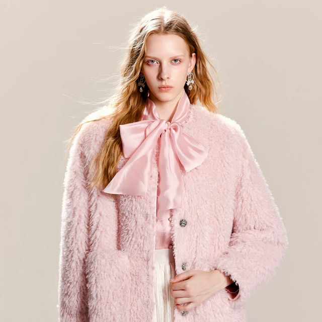 可可尼cocoon气质通勤上衣2026冬季新款女士粉色大衣年会战袍穿搭