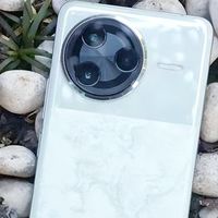 小米“捡漏王”，2K屏+6550mAh+骁龙8Gen3芯，跌成千元机！