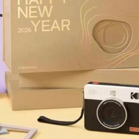 大厂新年礼盒涌入闲鱼，内含柯达拍立得拍照打印相机，7件3.02折