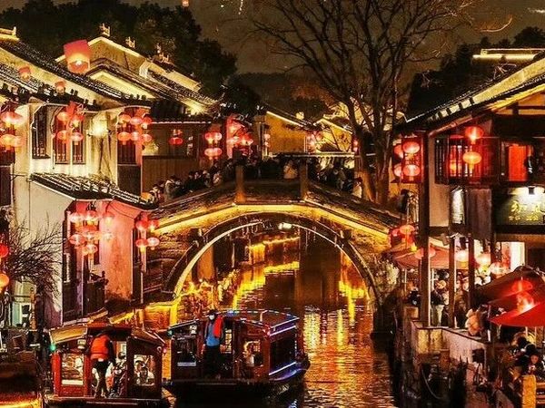 年前最后一波上新~少量lulu，D桑特羽绒服！今晚九点！