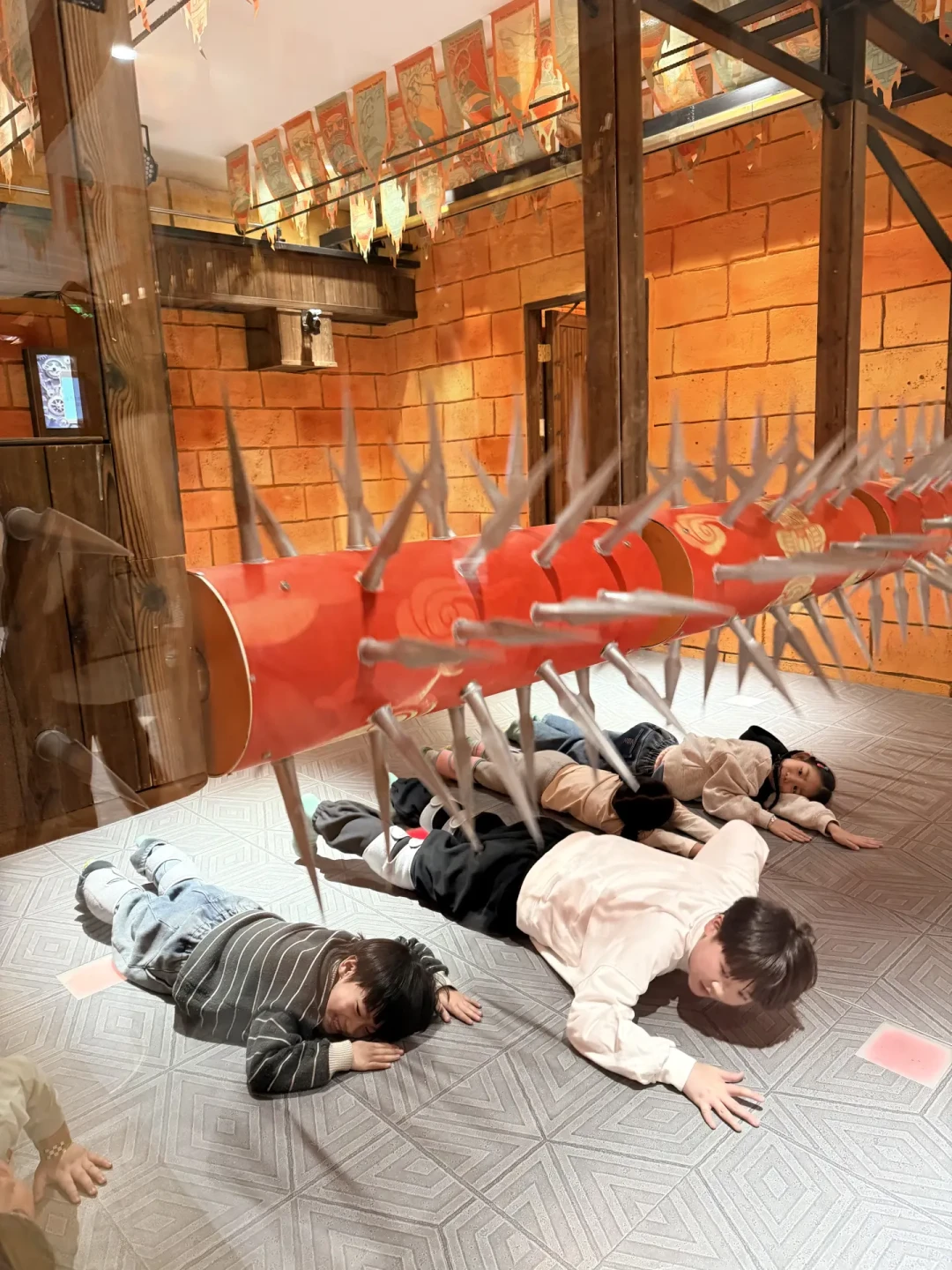 探秘成都硬核闯关乐园,这20+关卡有多上头?
