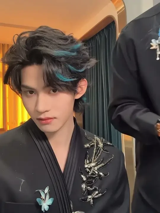 云旗花西子直播化妆花絮存档！