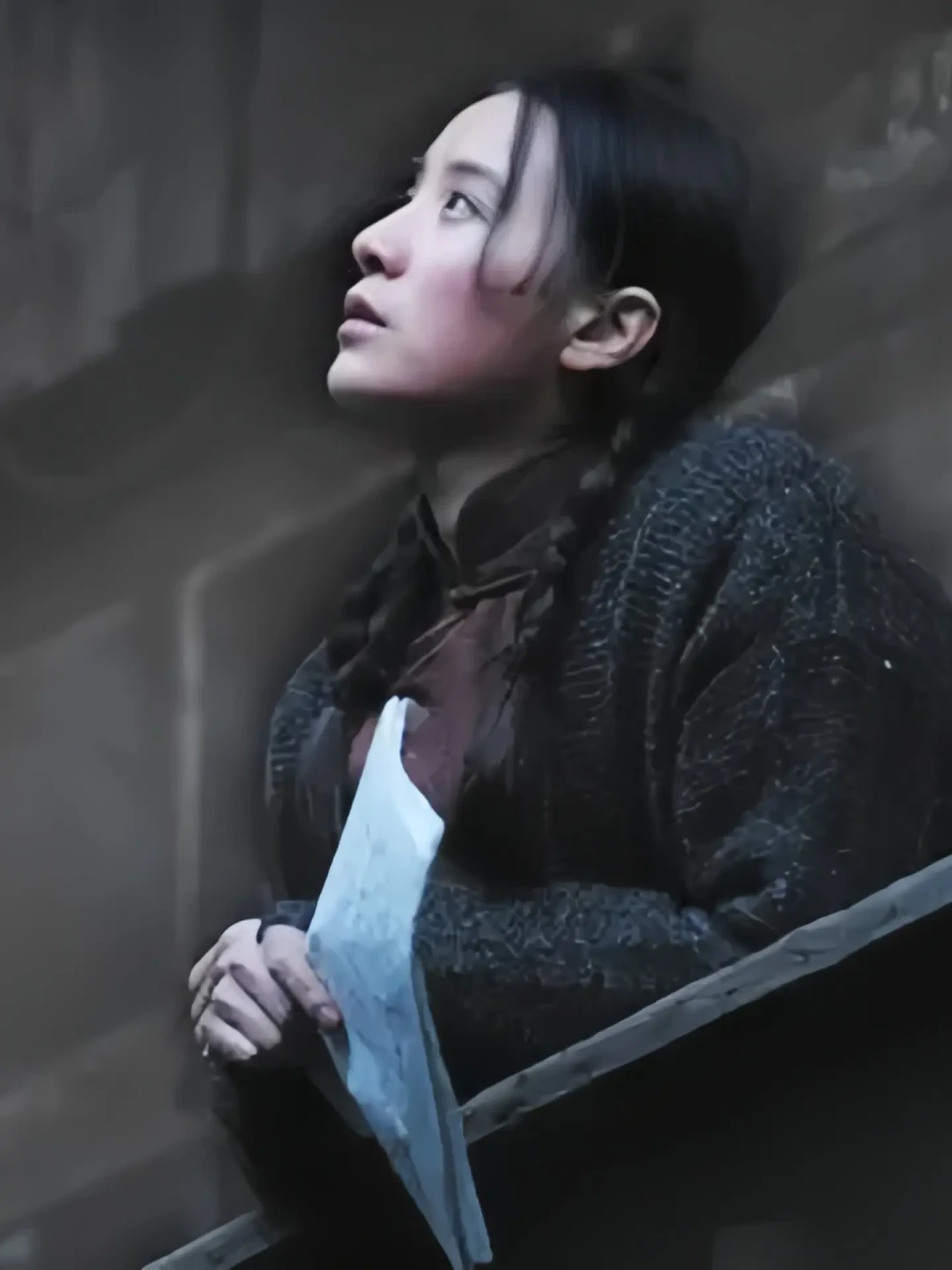 王婆的悲鸣:旧时代女性的血泪与反抗