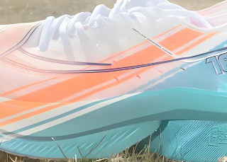 2025过完了！最值得入手的三款运动鞋，这篇测评让你买鞋不踩坑！