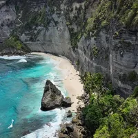 佩达尼岛摩旅路线与安全指南