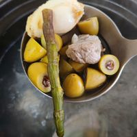 嗓子干痛？试试这碗鲍鱼橄榄汤