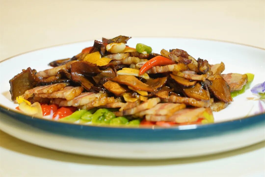 昆明菌子宴:传统与创新的味觉巅峰