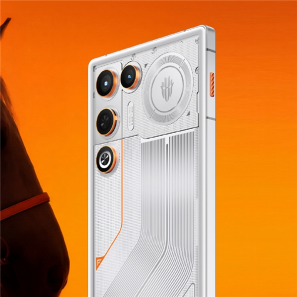 真无孔+1.25mm极窄边框！红魔 11 Air官宣搭载悟空屏：95.1%屏占比