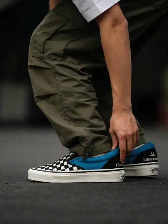 Vans x Liberaders联名，上脚真的巨帅
