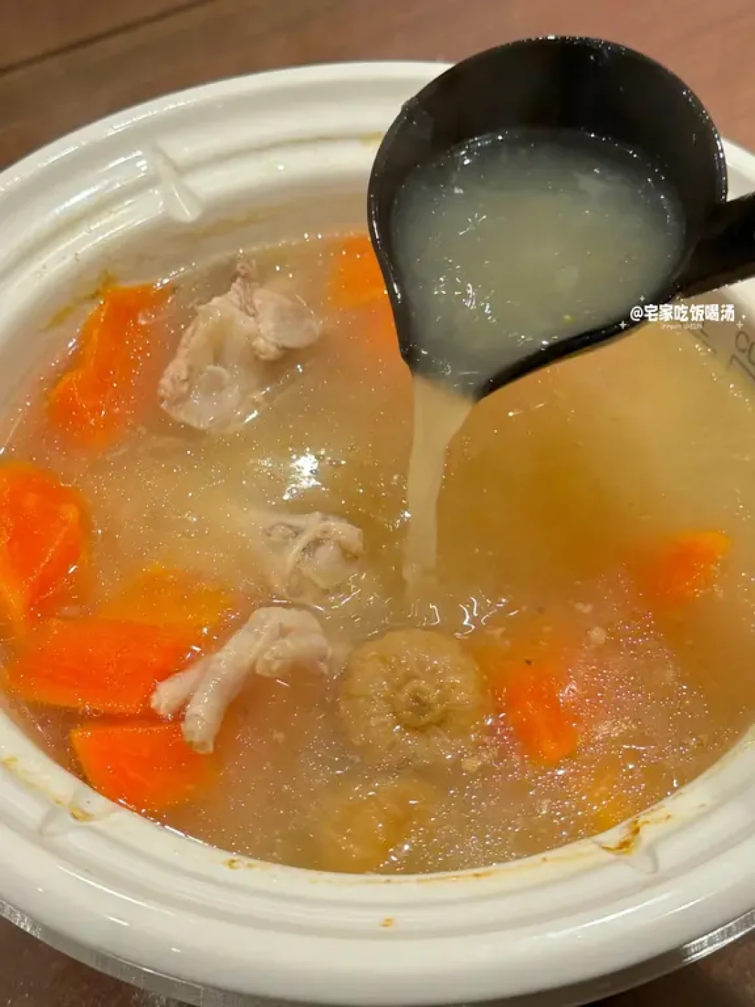 秋冬换季易干燥?这款广式靓汤帮你润养