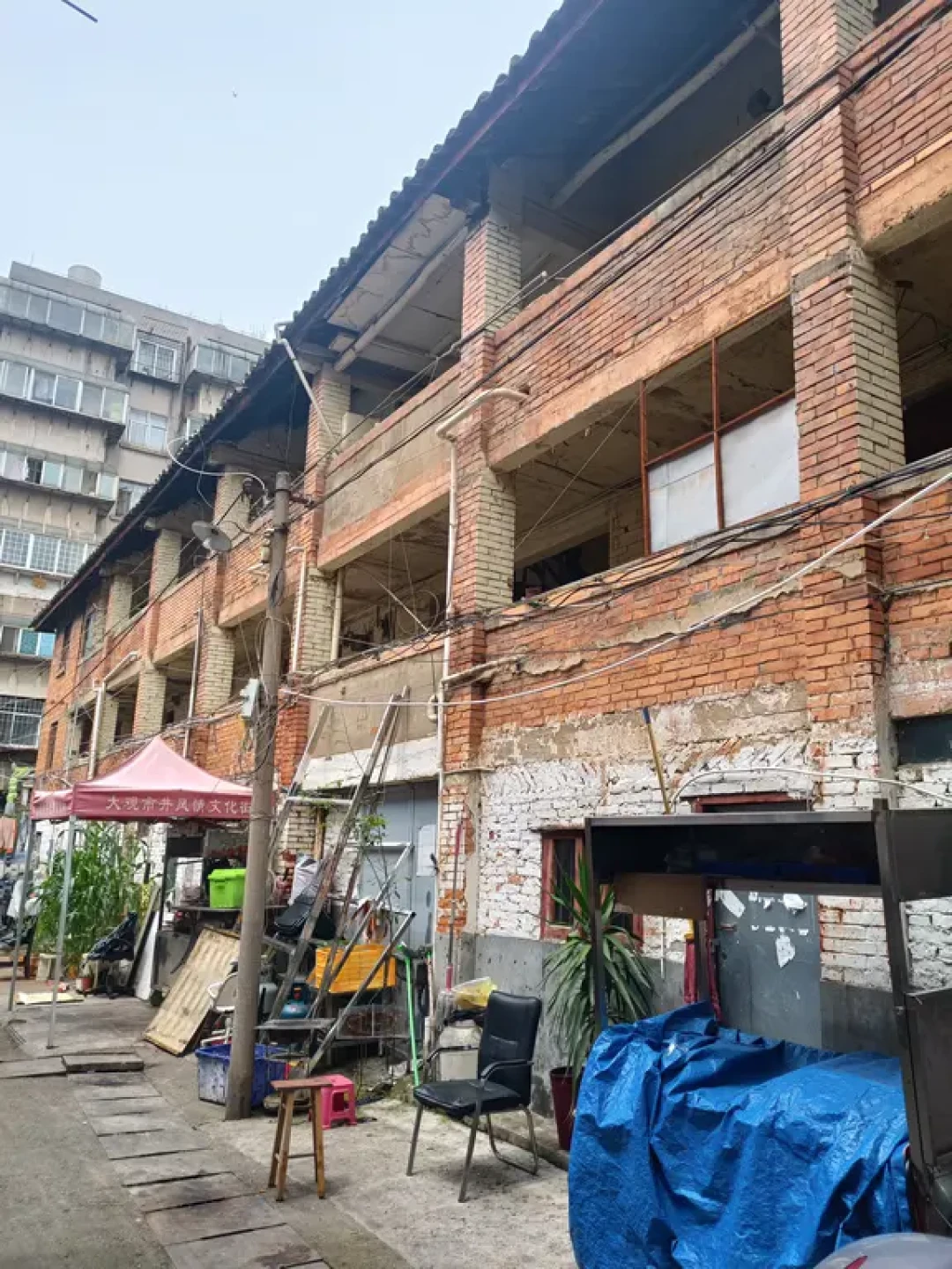 昆明东寺巷：一条小巷里的旧时光