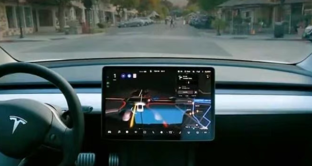 特斯拉FSD重大调整！取消买断只能包月，一年花费好几万...