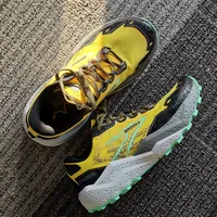 开箱｜10图带你看Brooks⛰️山啸7