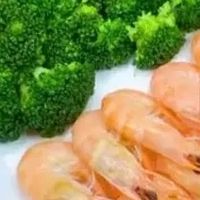 水煮虾：鲜掉眉毛的极简美味