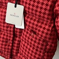 新年红羽绒服：宝贝的健康守护