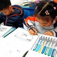 书包“瘦身”大作战：解锁收纳新技能