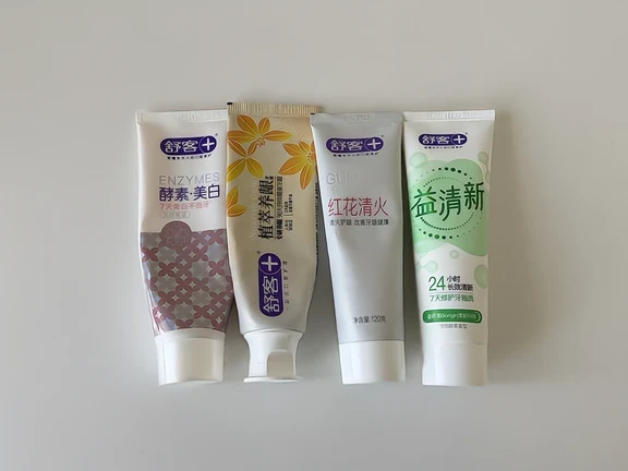 新年选牙膏还是要看准配料表