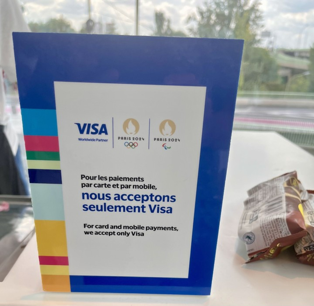 实测国行 iPhone 绑 VISA 卡,首批支持这 8 家银行,还有更多在路上|附绑卡指南