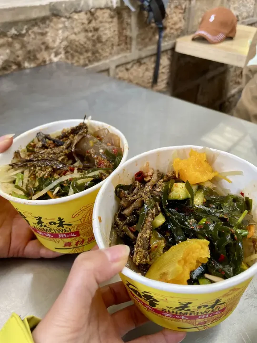 昆明妙高寺徒步:爬山接泉水,再吃顿斋饭