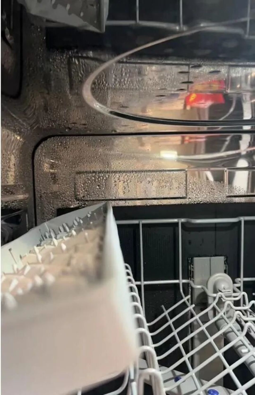 2000与6000的洗碗机,差别不止在价格