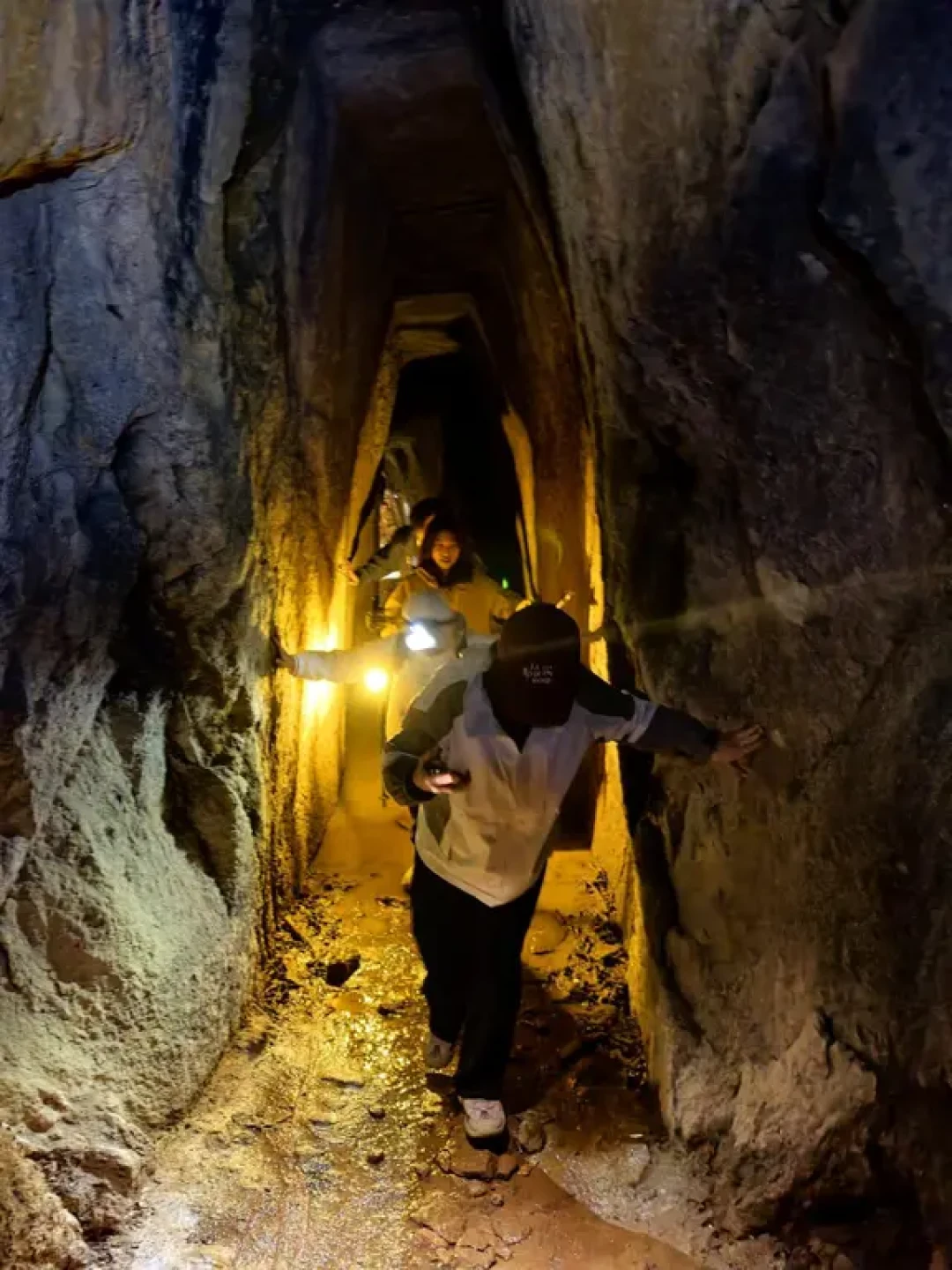 西樵山探洞劝退指南与实用建议