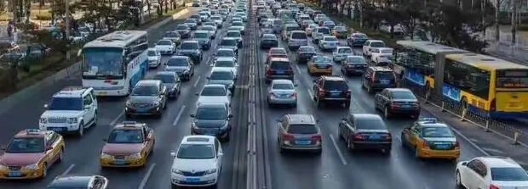 解开纯电高速续航谜团:为何标称600仅跑400?