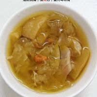 秋冬润燥糖水，银耳雪梨的黄金搭配