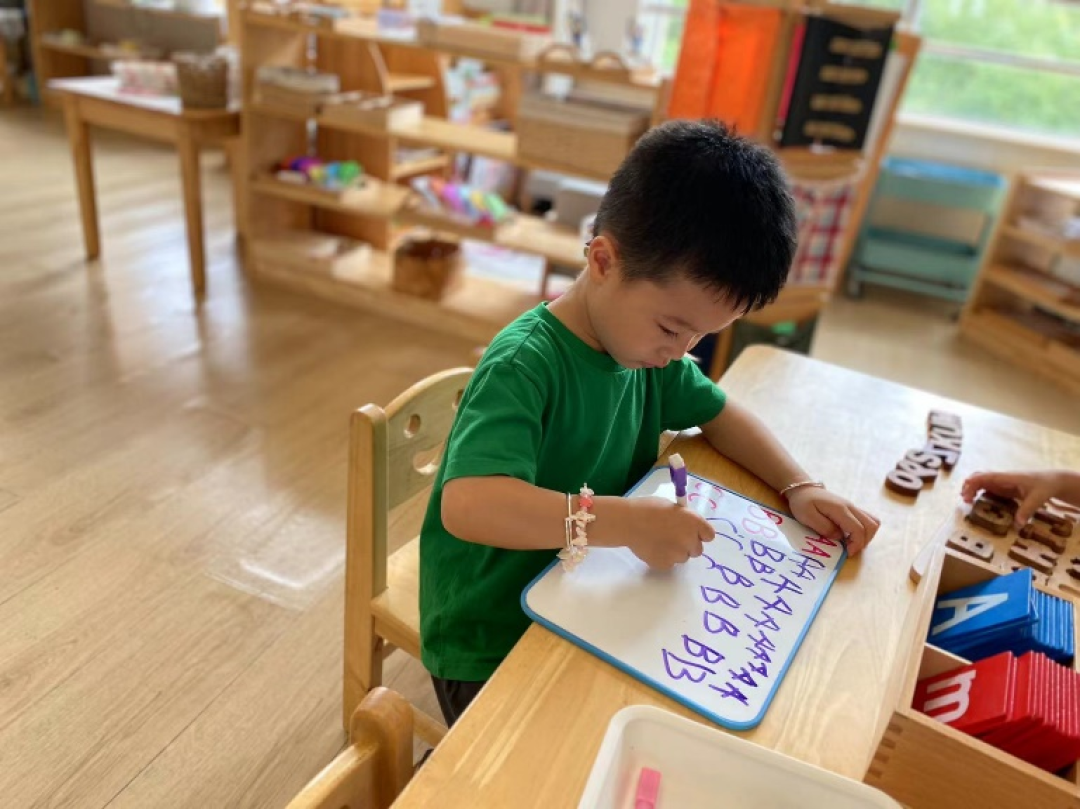 一次转学经历,揭示幼儿园选择的真正关键
