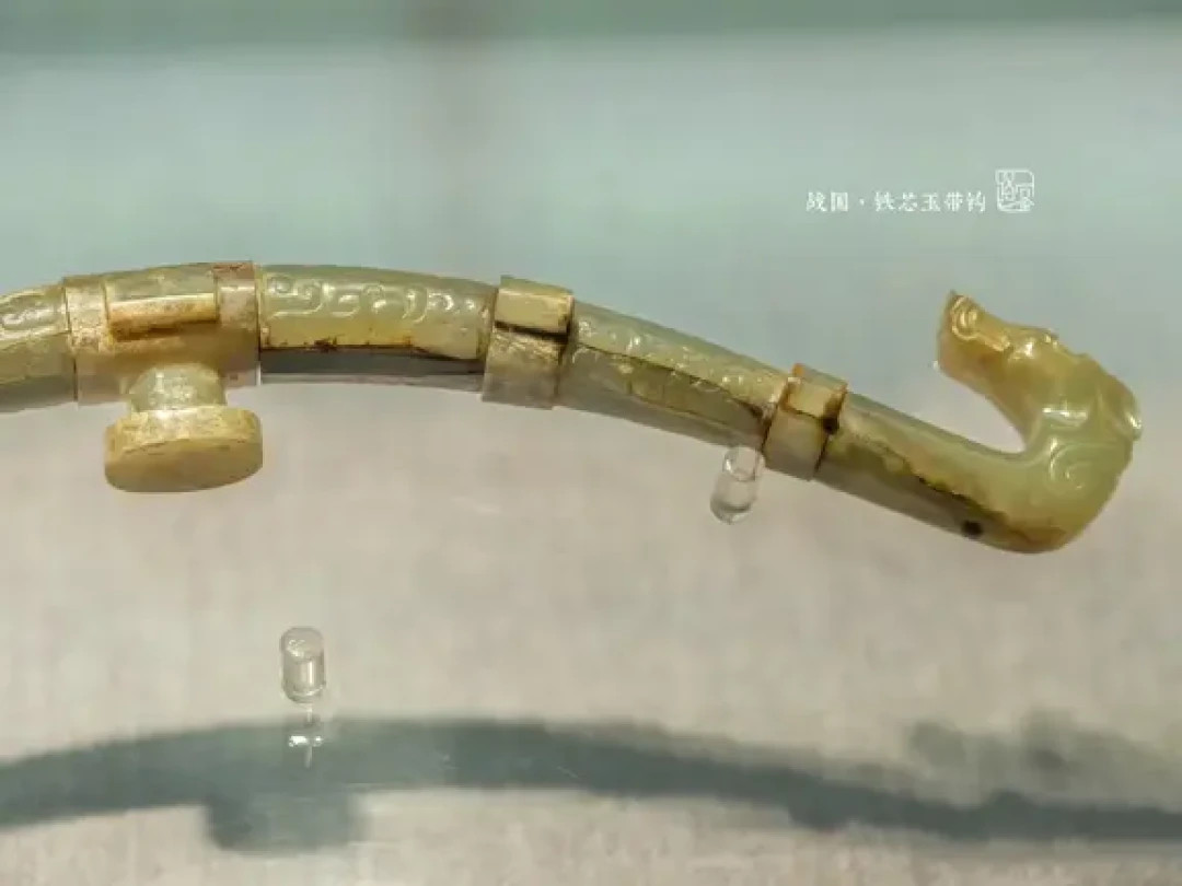 战国玉器：方寸间的时代雄心
