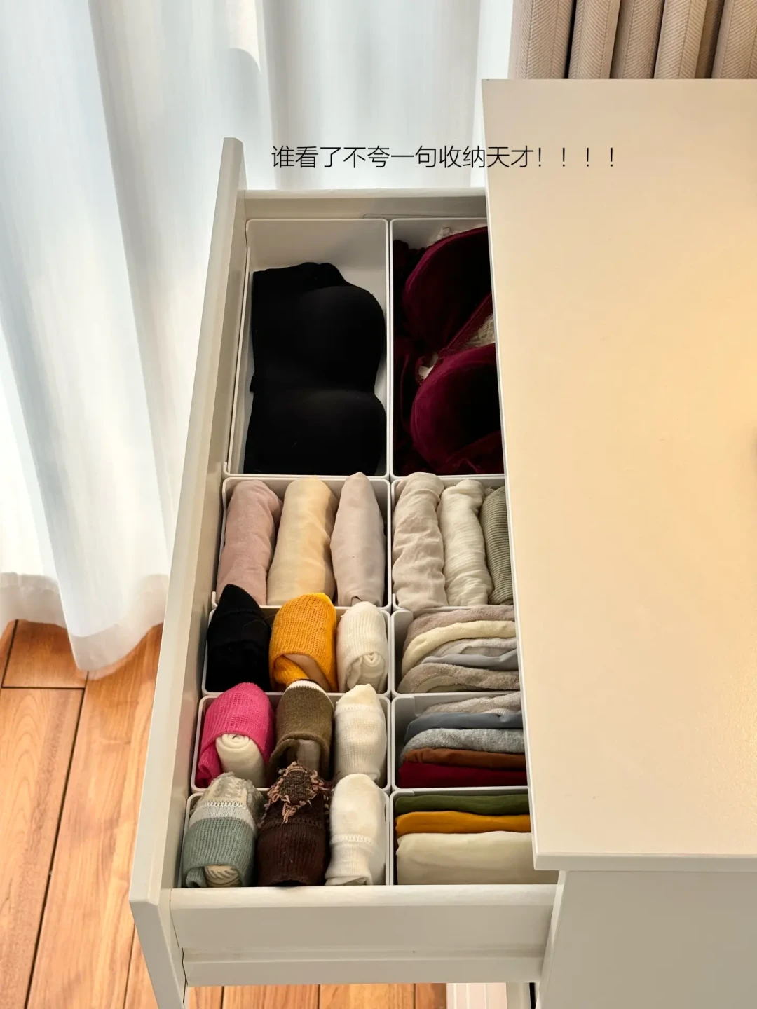 小户型卧室床尾收纳,尺寸与布局是关键