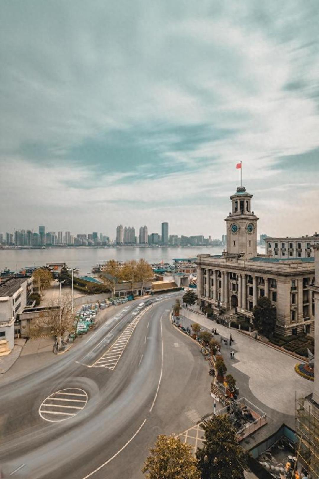 逛懂武汉科创:一张可感可寻的城市地图