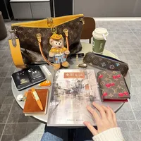 《水彩练习曲》：从技法到思维的系统指南