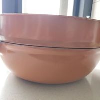 告别沉重铁锅，这款不粘锅体验如何？