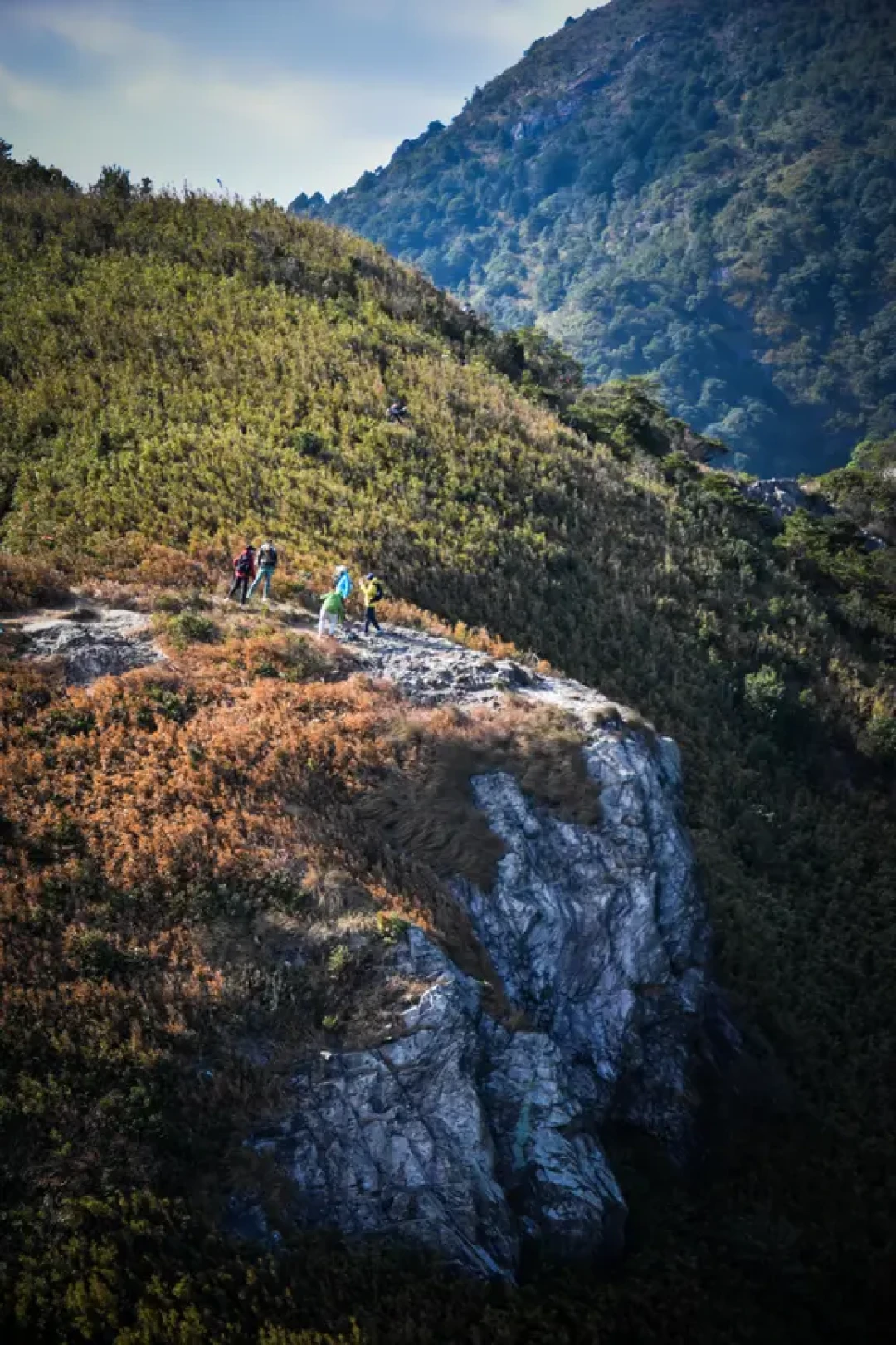 大化山徒步全攻略:登顶奇峰的实用指南