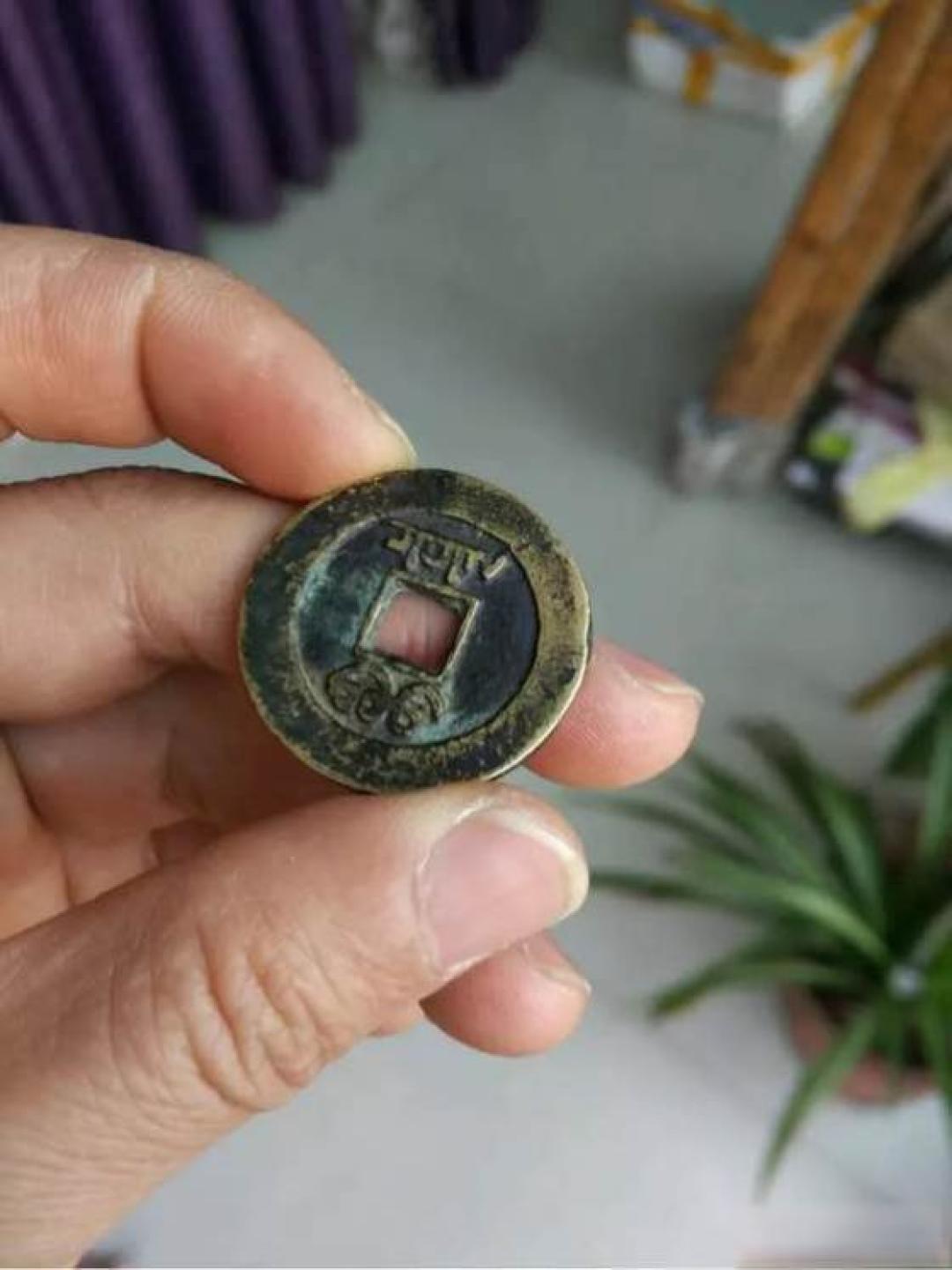 科学清洗古钱币，守护历史价值不褪色