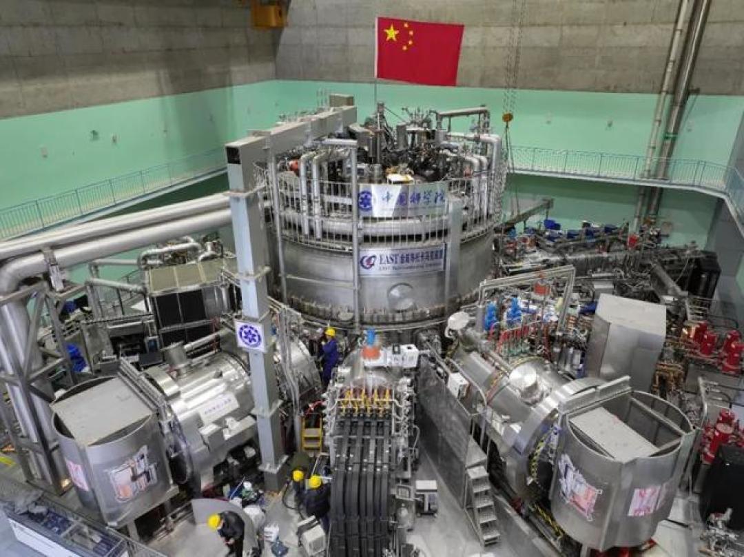 2025科技盘点:从掌上AI到人造太阳,一场重塑世界的变革已然来临