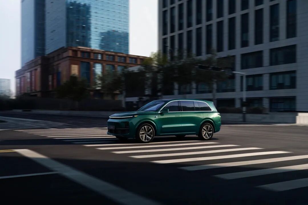 2025汽车销量盘点之大型SUV篇:“新能源大六座SUV”元年名副其实!