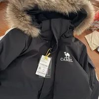 骆驼羽绒服试穿对比