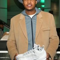 AJ太子爷！签名鞋，还是他有牌面...