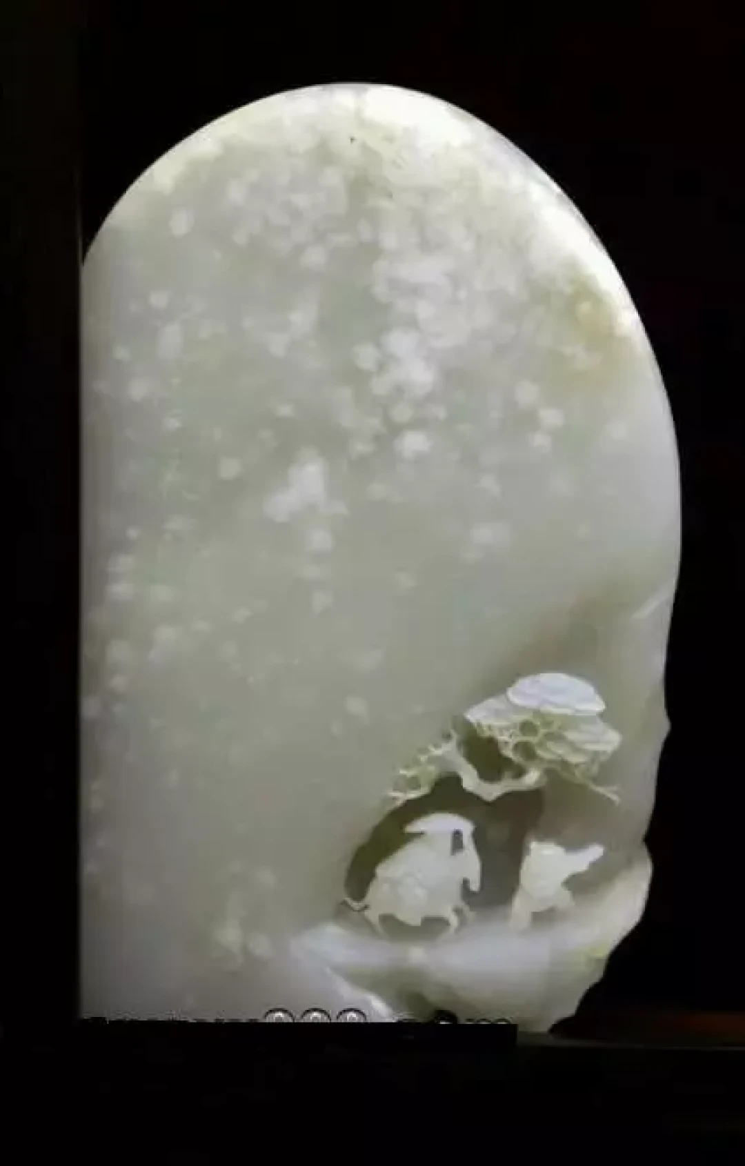 无瑕不成玉——细数和田玉的四大瑕疵