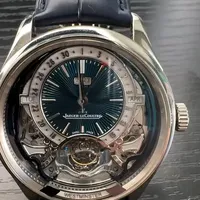 看积家球陀，听西敏寺报时