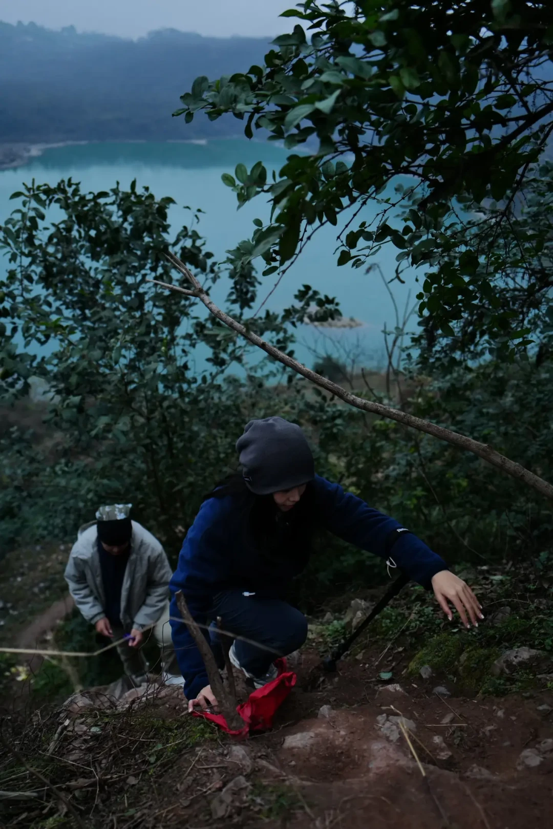 【歌乐山探秘废弃矿坑⛰️+神仙穿搭分享】
